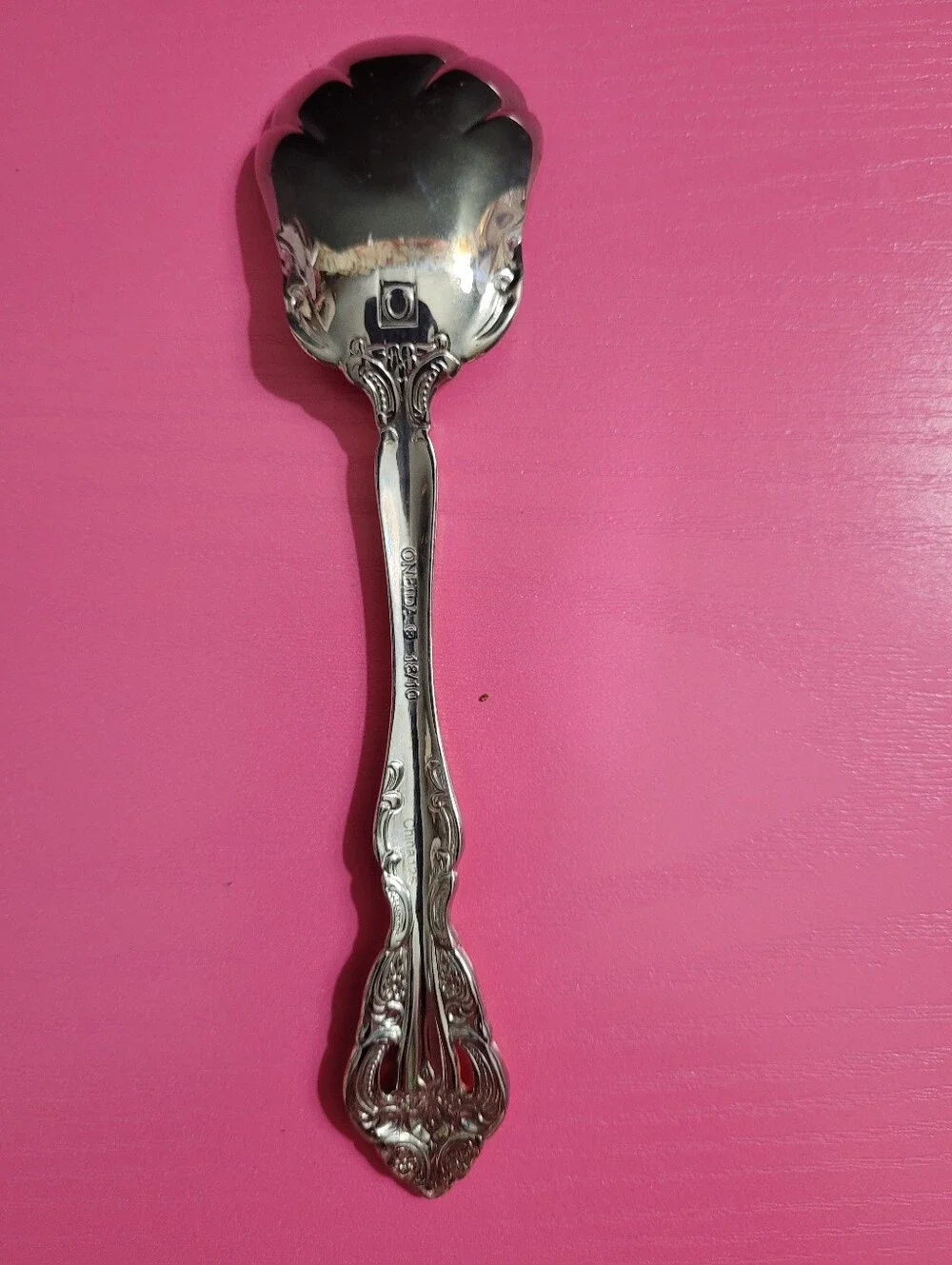Oneida Golden Michelangelo Shell Sugar Spoon 6